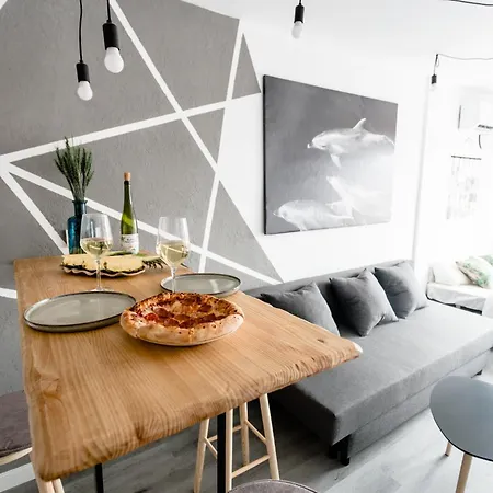 Great Panoramic View 公寓 *